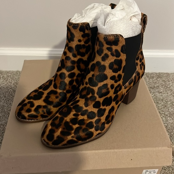 Madewell Regan boot in blurred leopard calf hair - Picture 2 of 4
